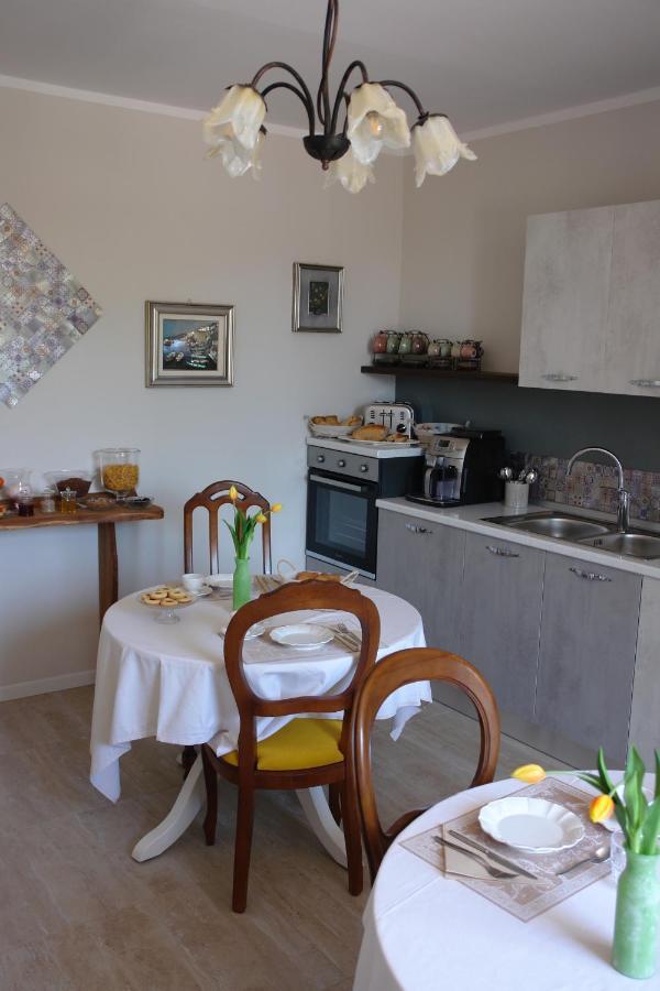 Bed And Breakfast Erilla Centenaro Eksteriør billede